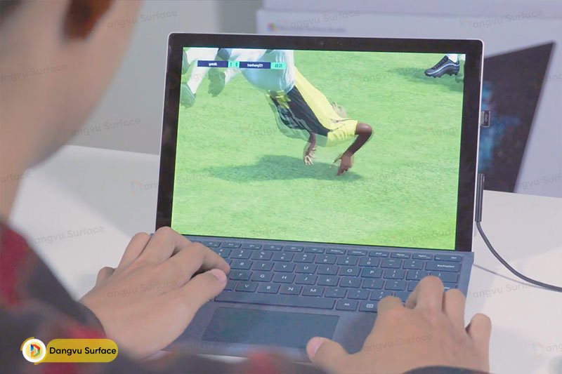 Khả năng chơi game trên Surface Pro 6