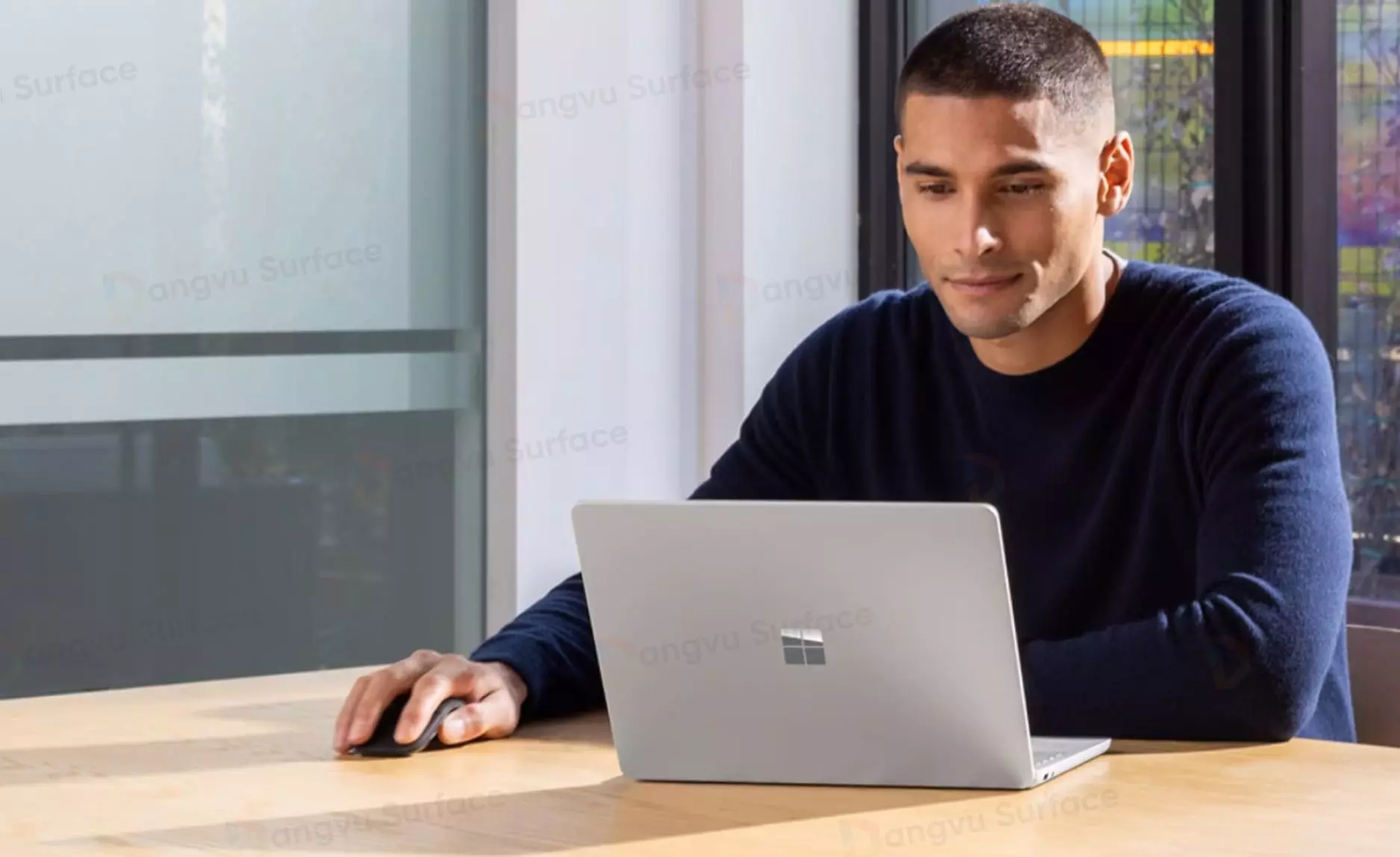 Nên lựa chọn Surface Laptop 13 inch vs Surface Laptop 7