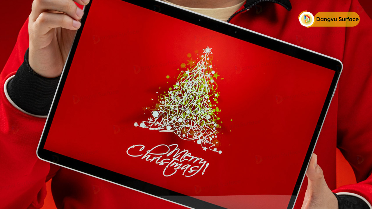 Ảnh Surface Pro 8 Tại Đăng Vũ Noel 2023