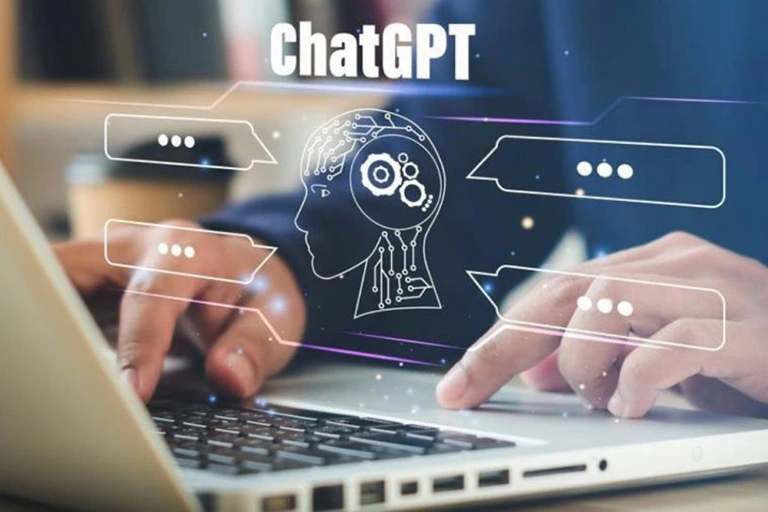 Microsoft cũng đã xác nhận sẽ tiến hành tích hợp OpenAI vào sản phẩm của họ