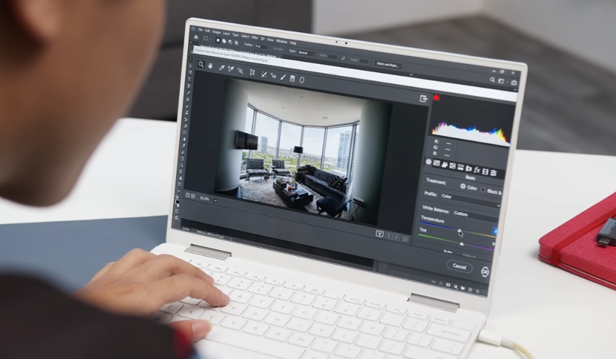 Dell XPS 13 Plus được bổ sung hiệu năng đến từ con chip Intel thế hệ 13: i7-1360P