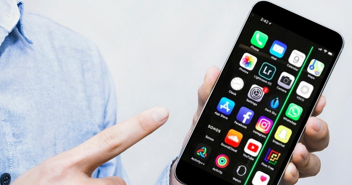 Nguyên nhân iPhone bị sọc màn hình 