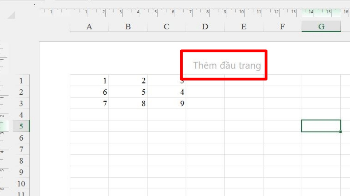 Nhấn Click to add header ở phía trên mỗi trang tính 
