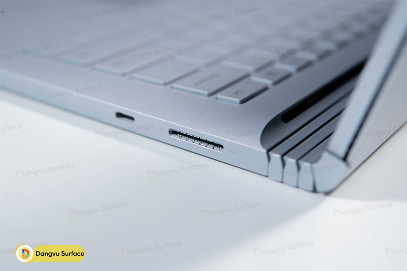 Phần loa Surface Book 2