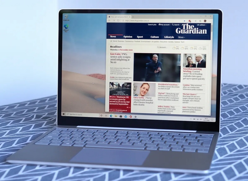 Laptop Go mang trên mình màn hình 12.4inch