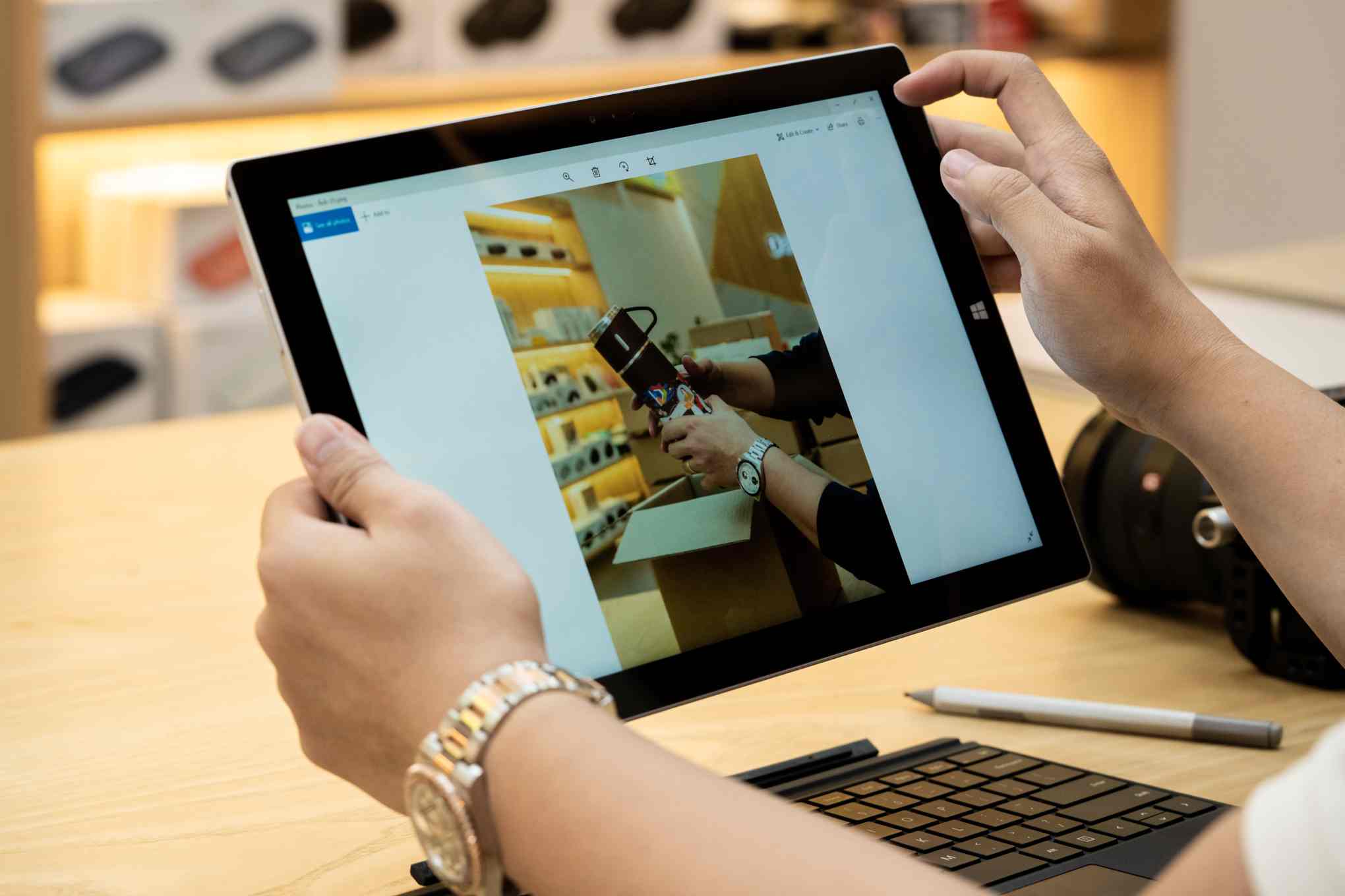 Rất nhiều người dùng yêu thích và lựa chọn mua dòng máy này