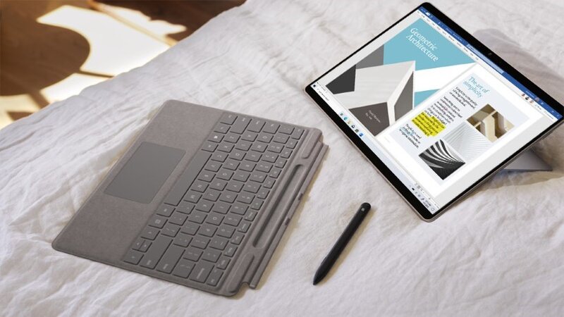 Trên Surface Pro X Microsoft trang bị kết nói LTE trên mọi cấu hình