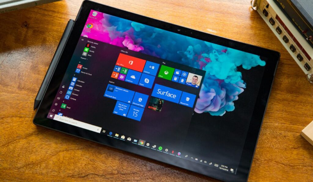 Ngoài ngoại hình bắt mắt thì Surface còn có thông số máy cực kỳ chất lượng