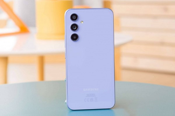 Các smartphone Samsung sau đây hỗ trợ Vision Booster