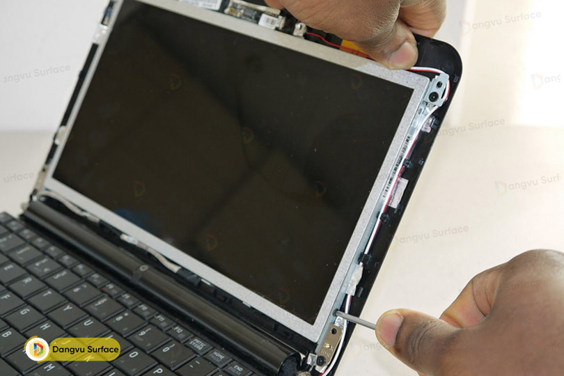 Nếu máy tính bị hư, vui lòng tham khảo các giải pháp trực tuyến và sau đó mang nó đến để sửa chữa