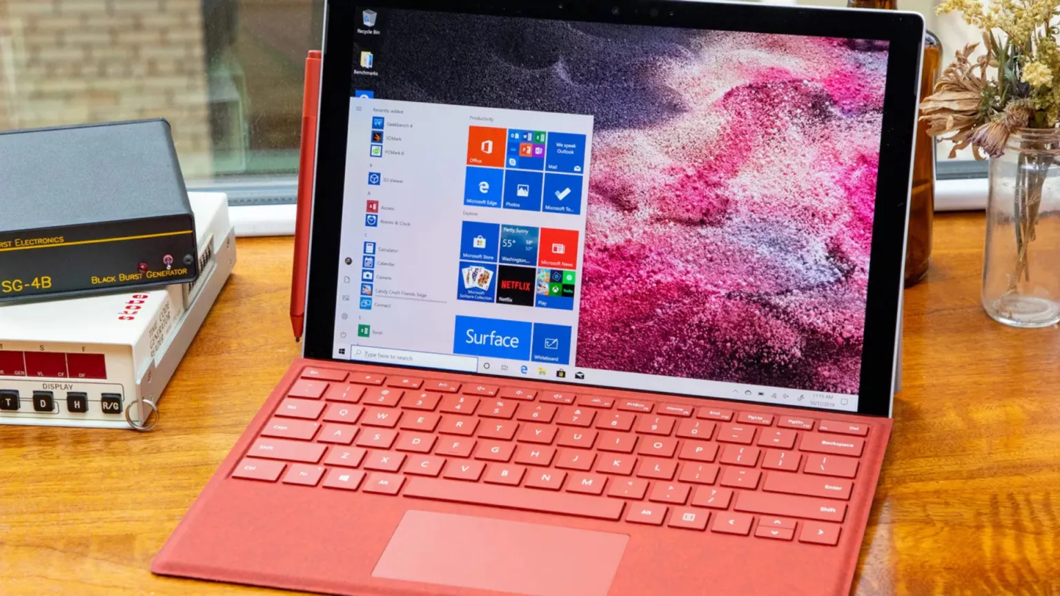 Chiếc Surface Pro 7 đời cũ hơn cần một mức đầu tư tốt hơn