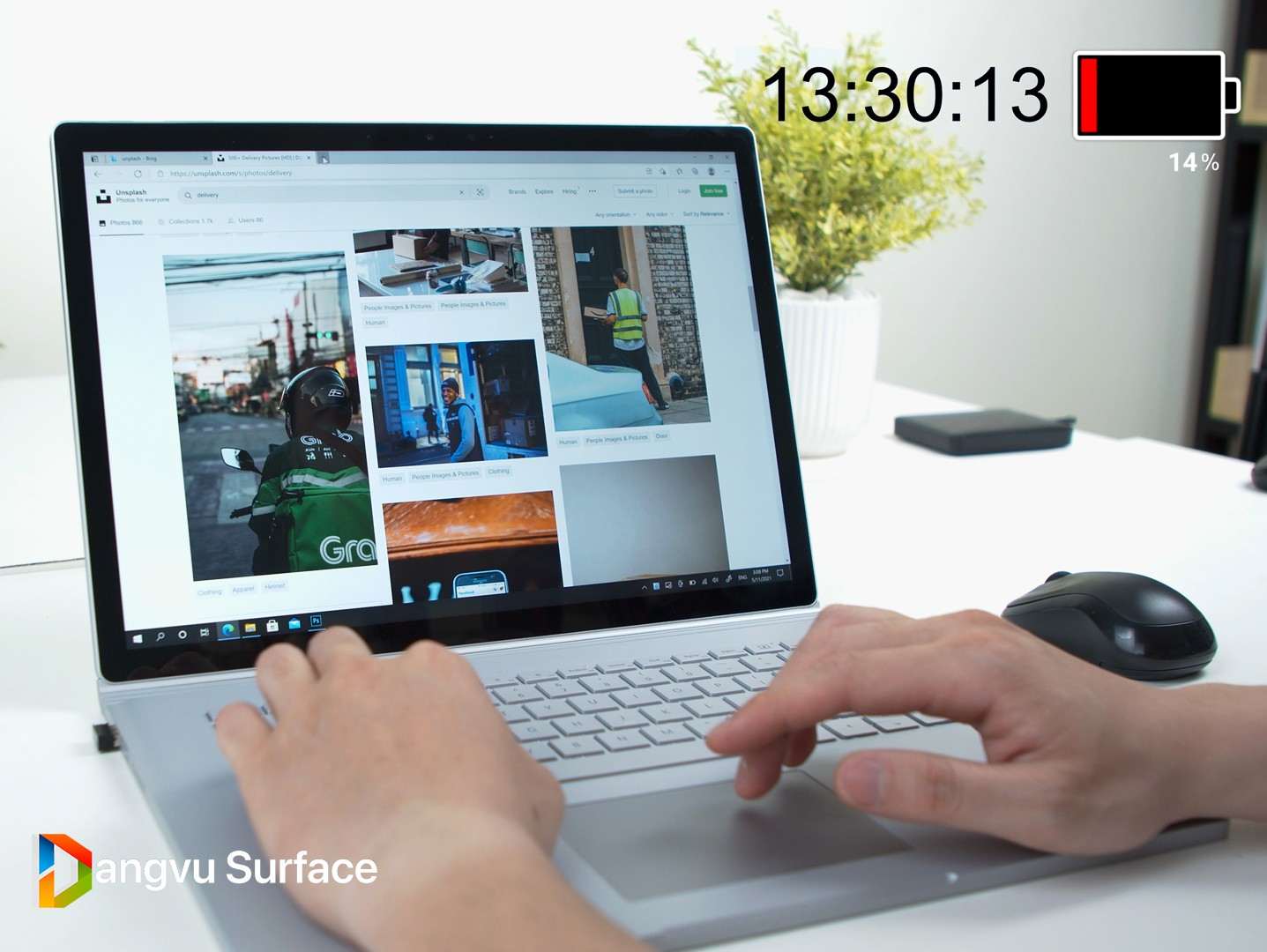 Surface Book 3 được hãng Microsoft trang bị cục pin giúp mang lại một thời lượng pin sử dụng tuyệt vời