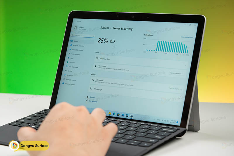 Thời lượng pin cũng là điều mà được đông đảo nhiều người dùng quan tâm