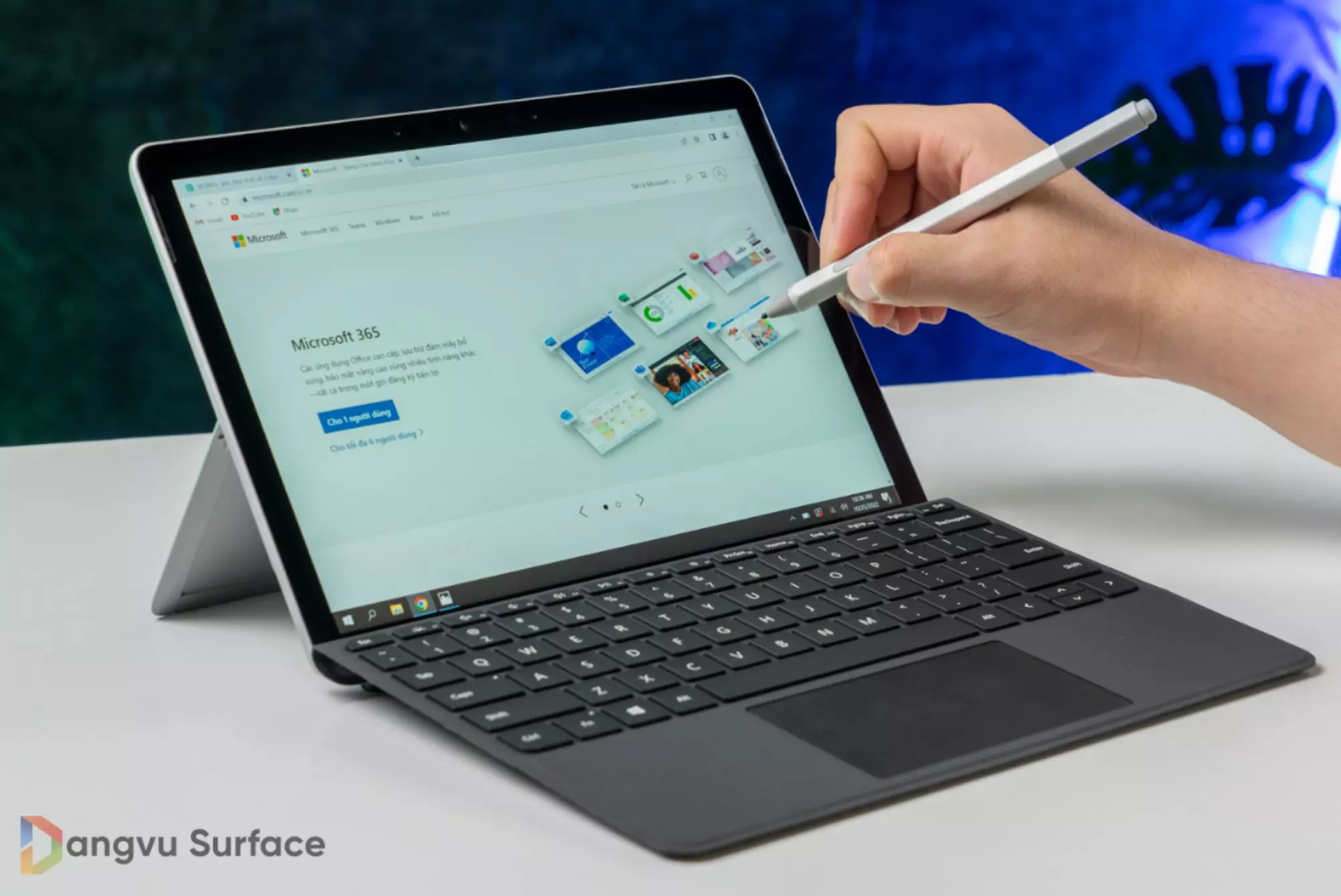 Ngoài ra thì người dùng làm công việc văn phòng cũng hoàn toàn có thể thoải mái viết, ghi chú thẳng lên màn hình