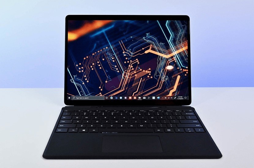Surface Pro X là thiết bị đầu tiên của Microsoft sở hữu màn hình tràn viên