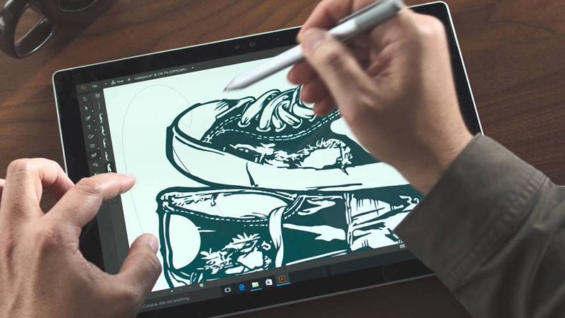 Surface Pen giúp người dùng có được cảm giác viết, ghi chú tốt khi học tập và làm việc