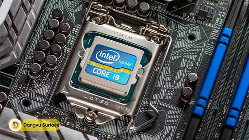 Xài Core i9 là hơi bị nóng đó nha