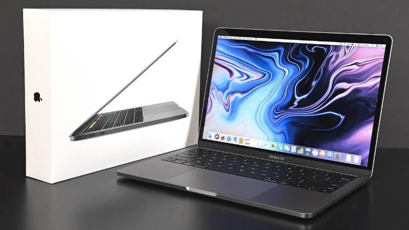 Xét về hiệu năng thì có vẻ Mac Pro và Surface Laptop là ngang nhau