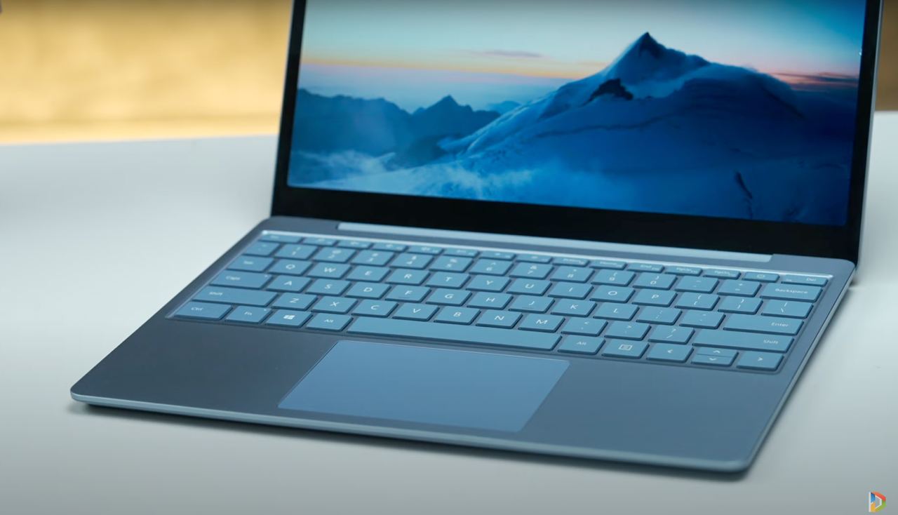 Surface Laptop Go 2 được Microsoft trang bị loa Omni Sonic bên dưới bàn phím
