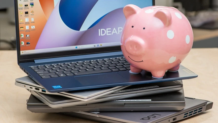 Trên thị trường laptop, mức dung lượng RAM tiêu chuẩn đang có xu hướng bị kéo lùi về mức 8GB