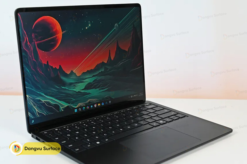 Những giá trị quen thuộc của màn hình dòng máy Surface Laptop vẫn được giữ nguyên trên thế hệ mới nhất