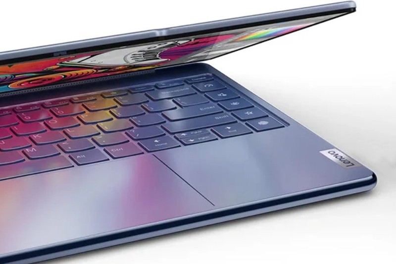 Chiếc Laptop lai Tablet này có tính di động cao giúp mọi người dễ dàng mang theo bên mình
