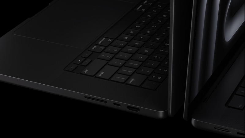 Mẫu MacBook Pro M3 tiêu chuẩn vẫn giữ lại những cổng giao tiếp quan trọng