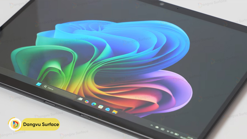 Máy đã có thêm những cải tiến vượt trội về GPU, NPU và tính tương thích với ứng dụng