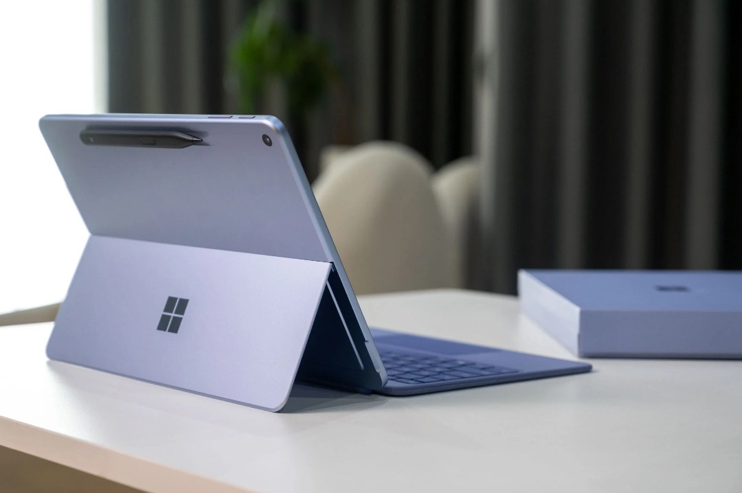 Surface Pro 12 inch phù hợp với nhiều nhu cầu từ học tập, làm việc văn phòng đến giải trí và sử dụng di động