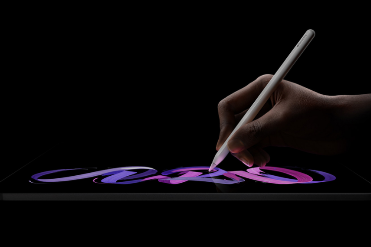 Apple cũng cải thiện khả năng tương tác giữa màn hình và Apple Pencil