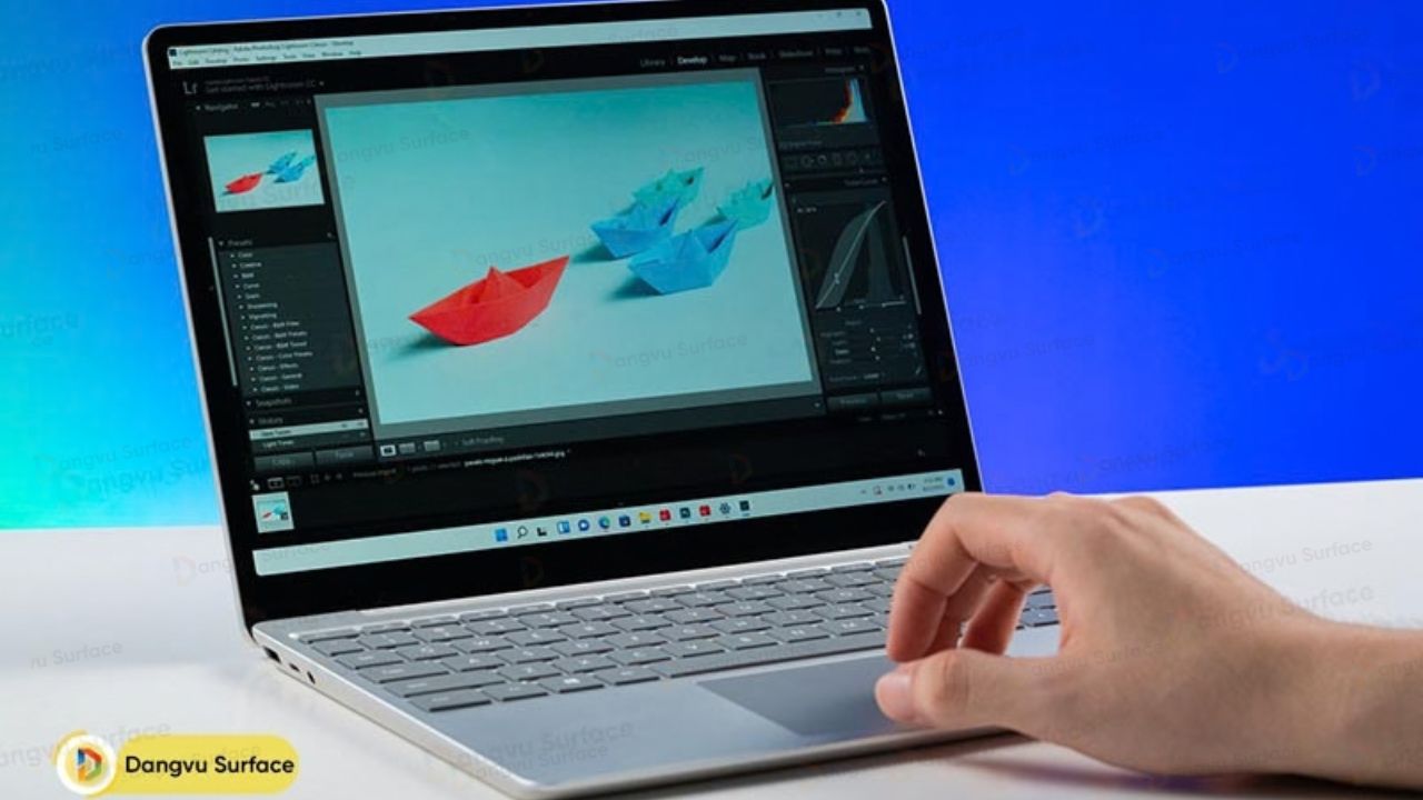 Surface Laptop Go 2
