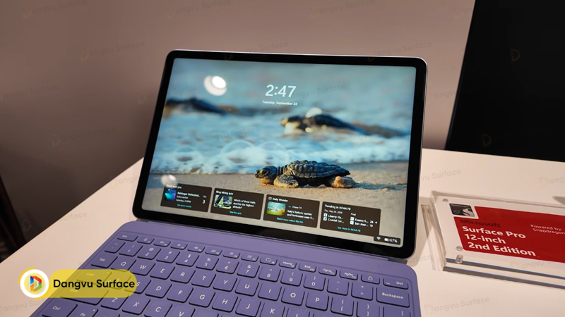 Surface Pro 12 inch Snapdragon X2 Plus: Mỏng nhẹ và đa năng