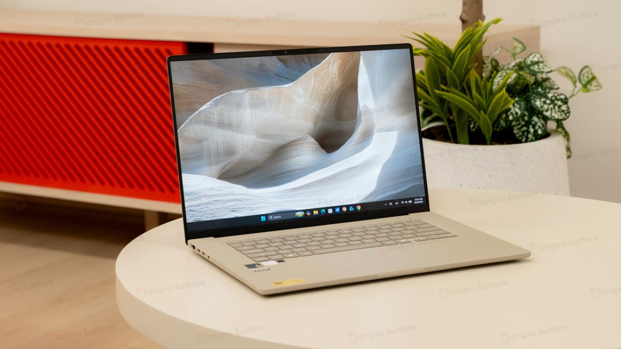 ASUS Zenbook A16