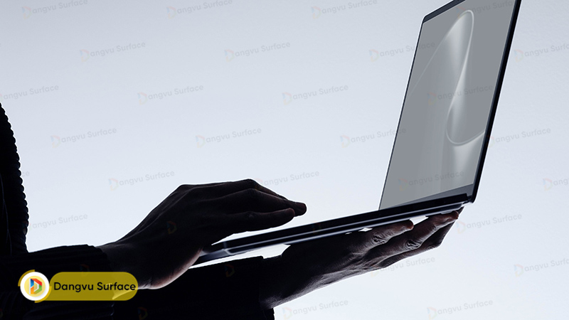 Thiết kế laptop sang trọng và nhỏ gọn
