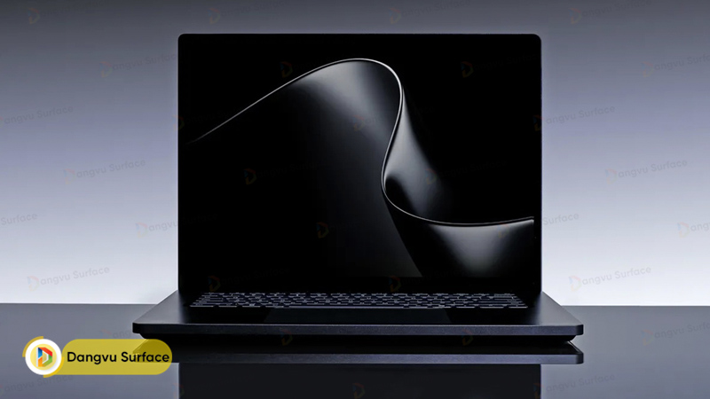 Surface Laptop Ultra sẽ được công bố trong sự kiện